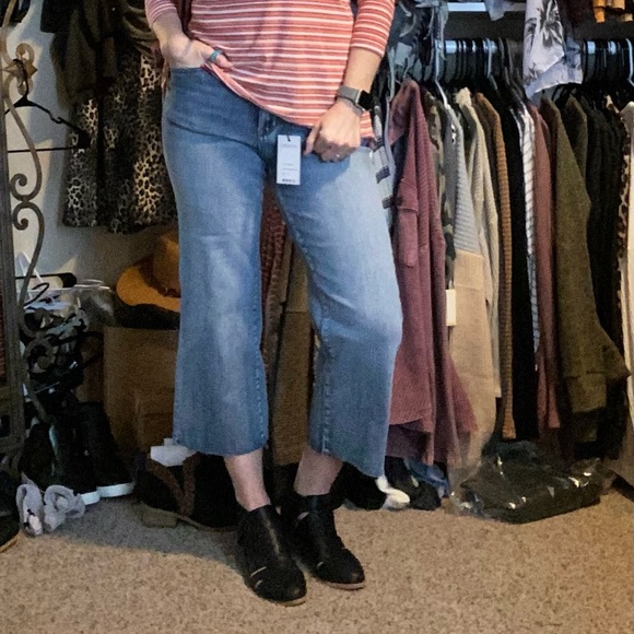 Crop wide leg Judy Blue Jeans - Picture 4 of 6